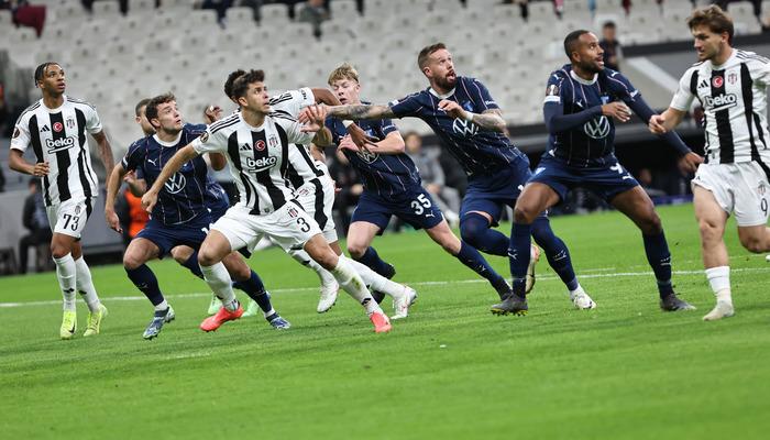 Beşiktaşlı futbolcular Malmö galibiyetinin ardından açıklamalarda bulundu: ''Bize zorluk çıkardılar!'' Semih Kılıçsoy, Gabriel Paulista...