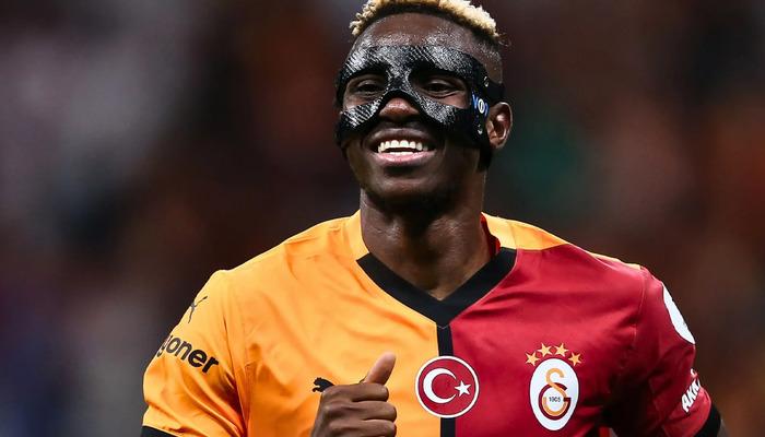 Galatasaray'dan Osimhen'e Türk futbol tarihinde daha önce görülmemiş teklif! Yanında Barış Alper Yılmaz da verilecek...