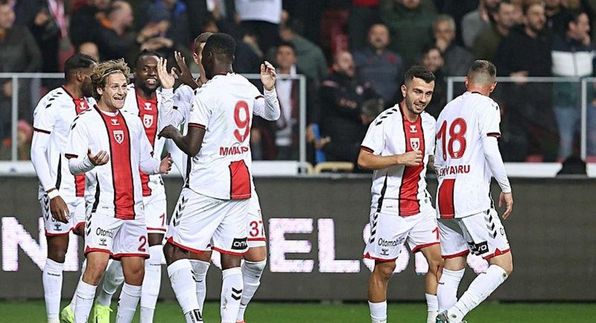 Samsunspor 2-0 Antalyaspor (MAÇ SONUCU ÖZET)