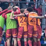 TRANSFER HABERLERİ | Galatasaray'ın yıldızına Ada'dan sürpriz ilgi!